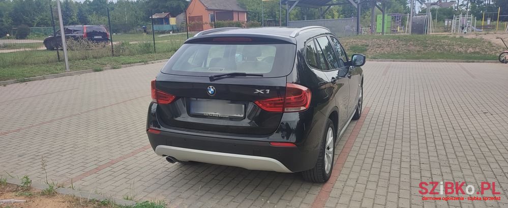 2010' BMW X1 Xdrive18D photo #3