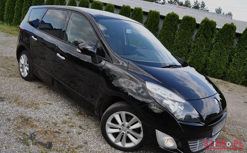 2011' Renault Grand Scenic photo #5