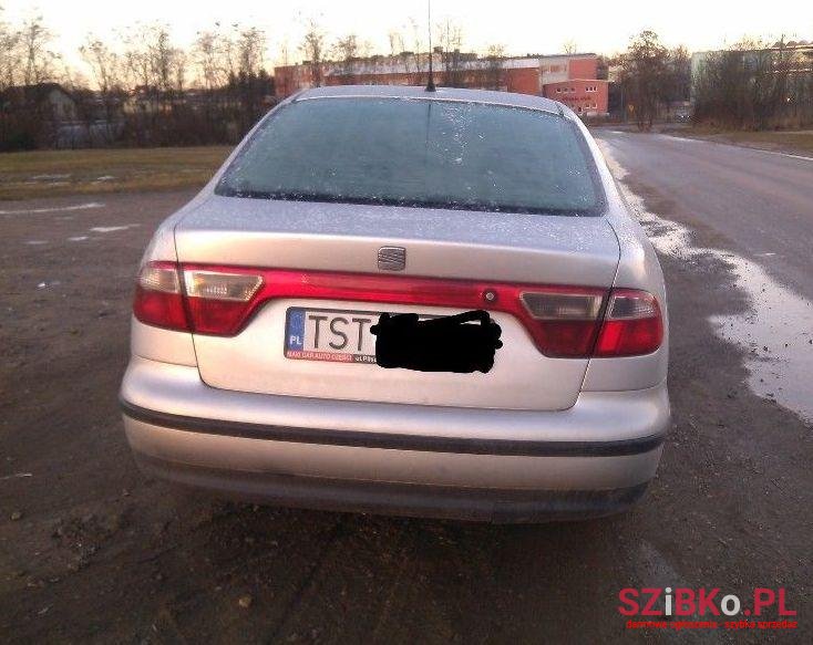 2002' SEAT Toledo photo #3