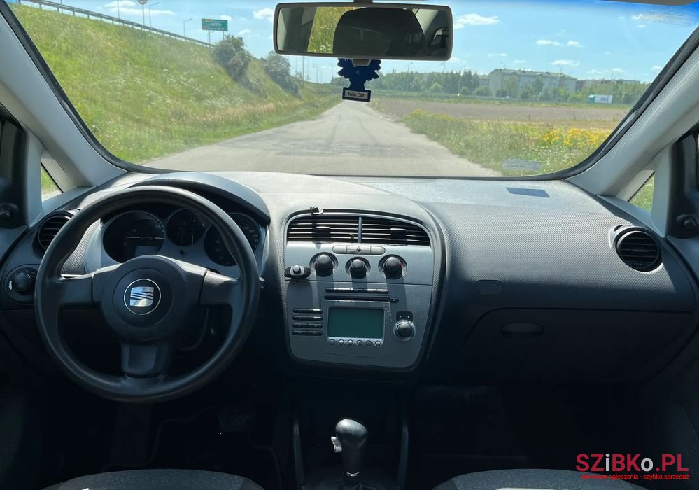 2005' SEAT Toledo photo #5