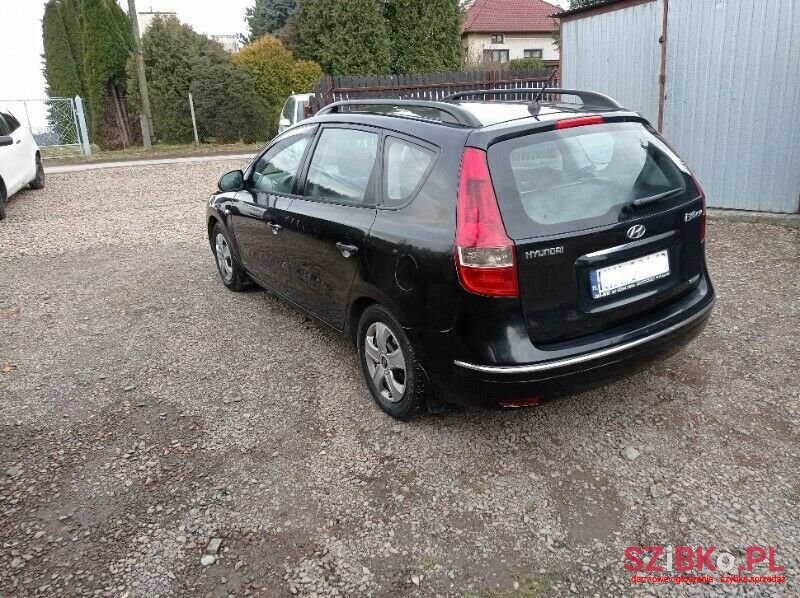 2009' Hyundai i30 photo #3