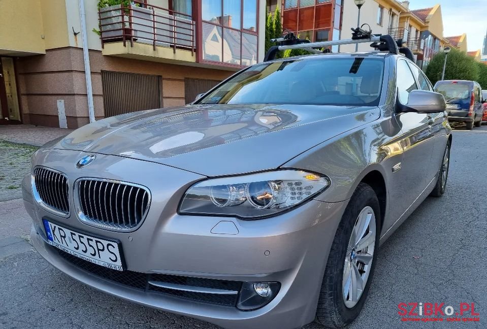 2011' BMW Seria 5 photo #1