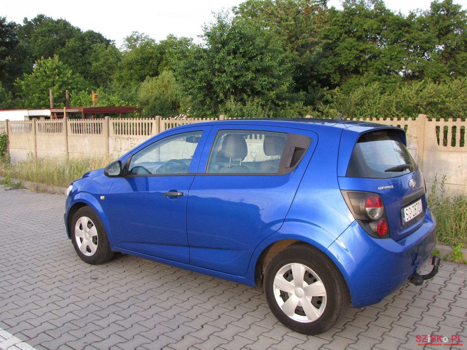 2013' Chevrolet Aveo T300 photo #2