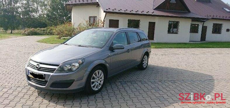 2006' Opel Astra photo #1
