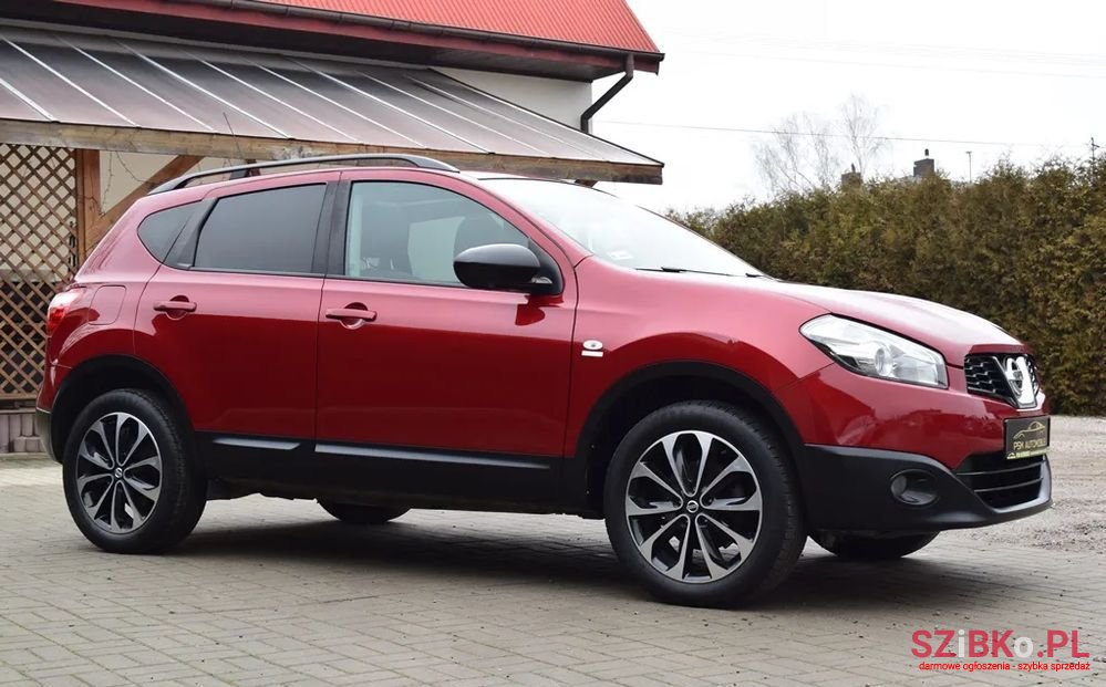 2013' Nissan Qashqai 1.6 Tekna photo #6