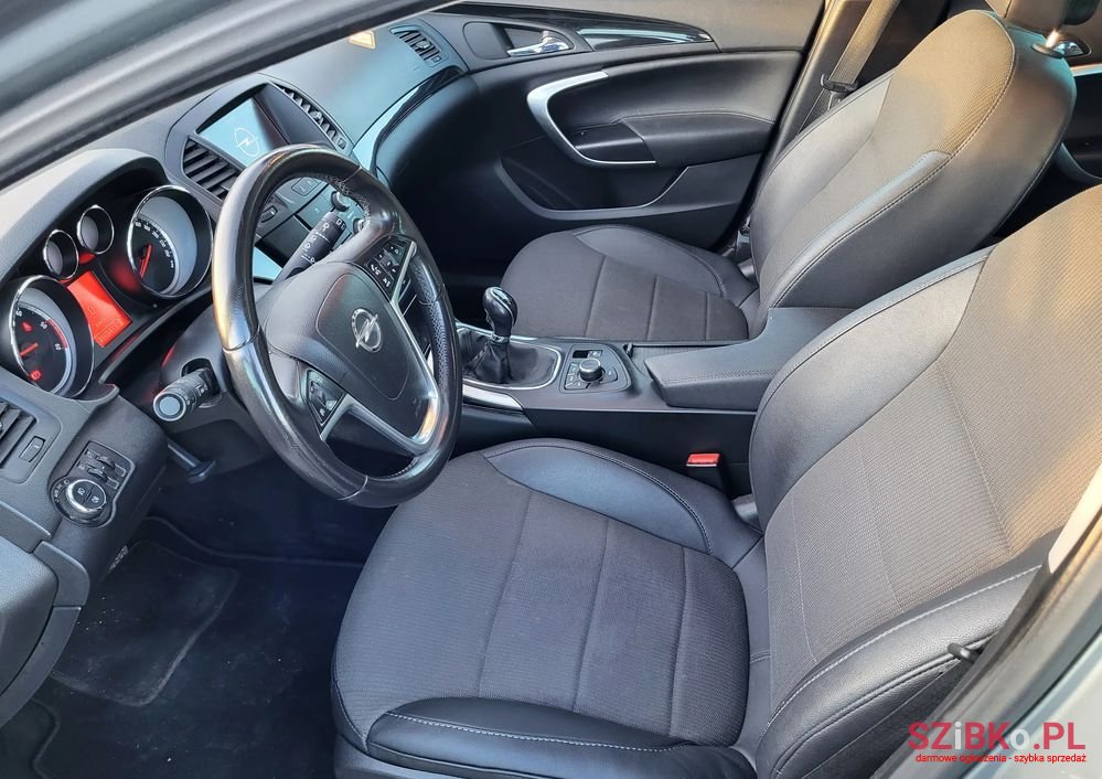 2009' Opel Insignia photo #6