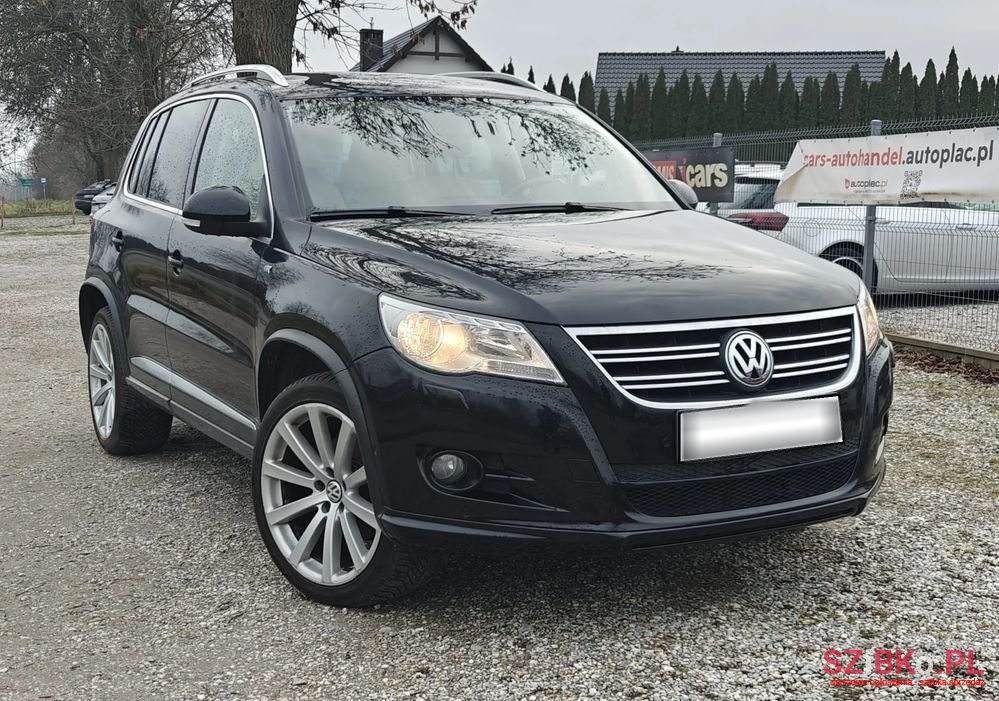 2009' Volkswagen Tiguan photo #1