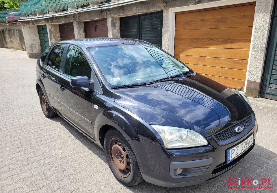 2006' Ford Focus photo #3