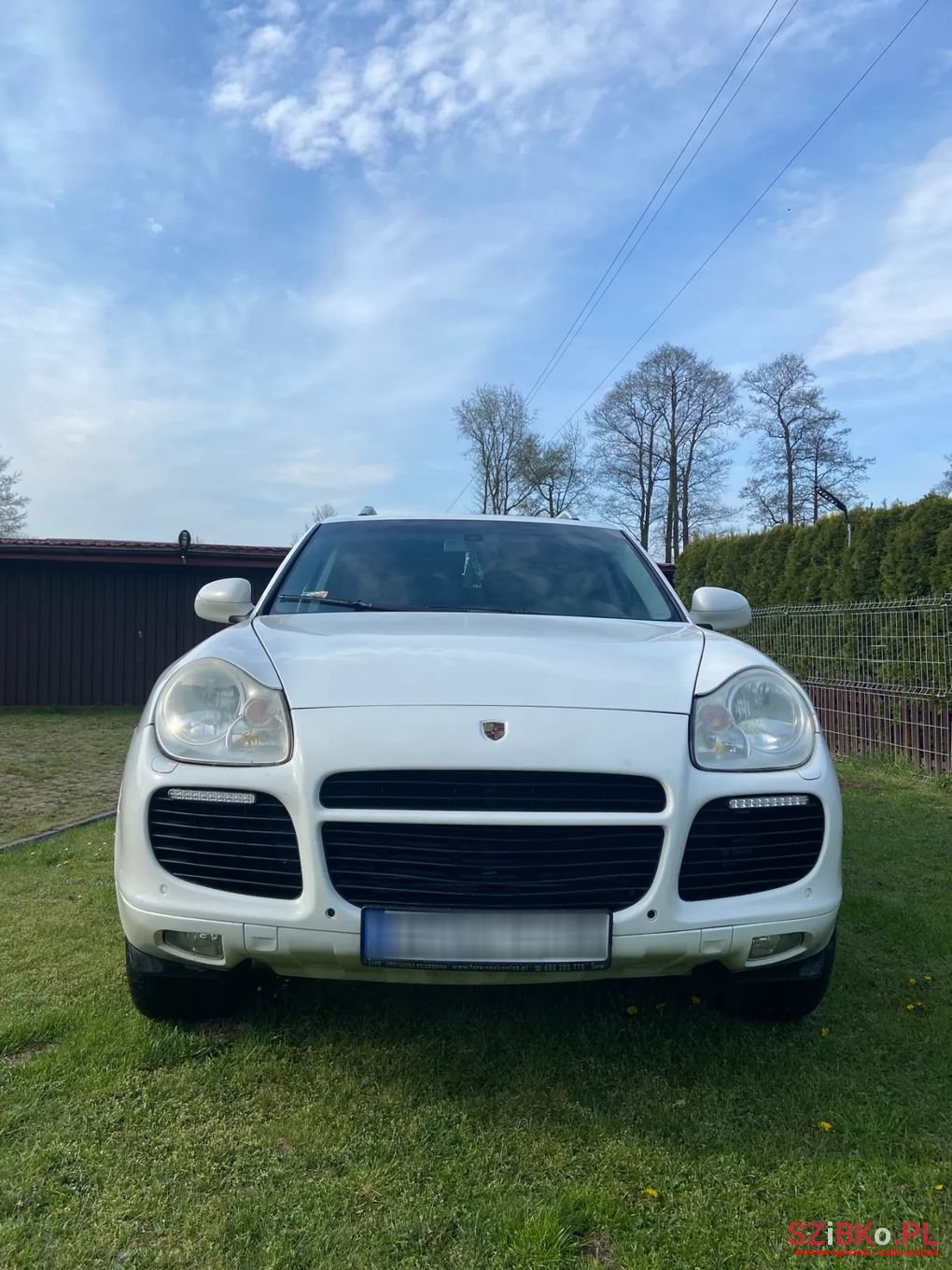 2004' Porsche Cayenne photo #1