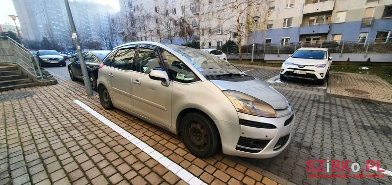 2008' Citroen C4 Picasso photo #1