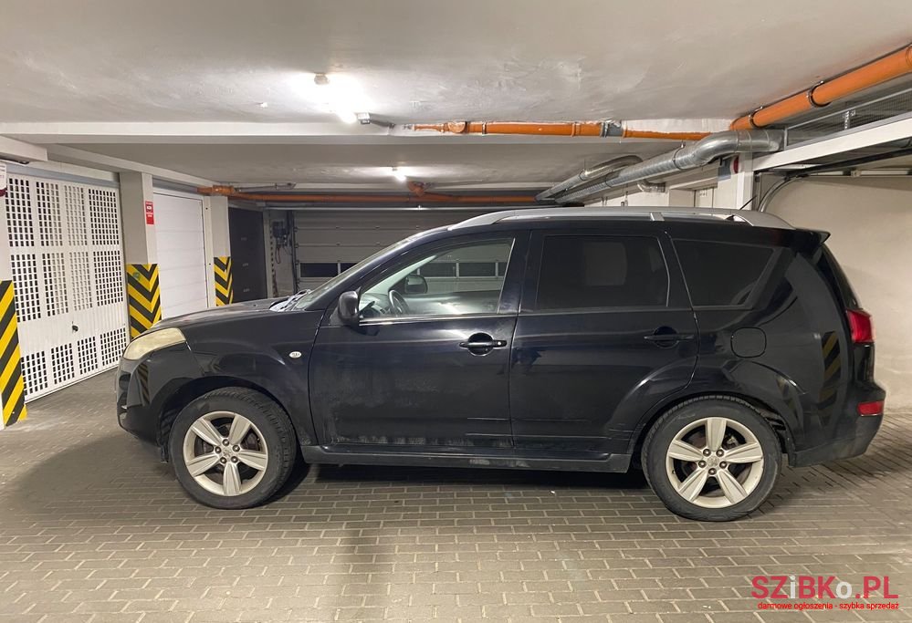 2007' Peugeot 4007 2.2Hdi Platinum photo #2