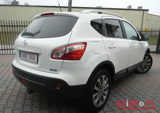 2010' Nissan Qashqai photo #2