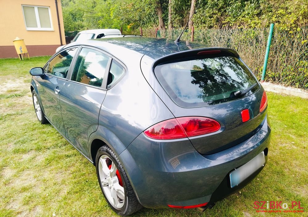 2006' SEAT Leon 2.0 Tdi Dpf Sport photo #2