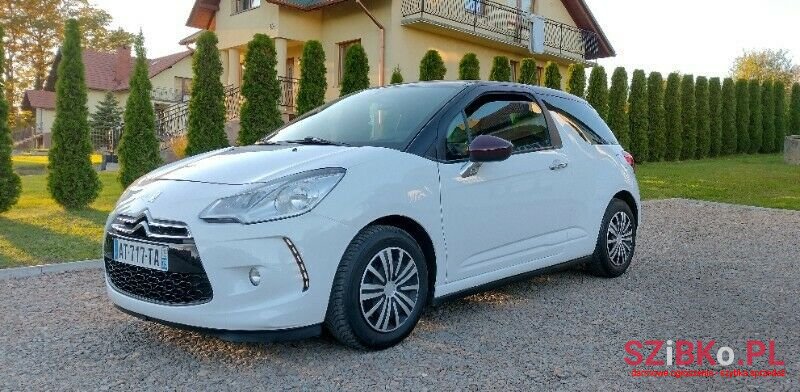 2010' Citroen DS3 photo #1