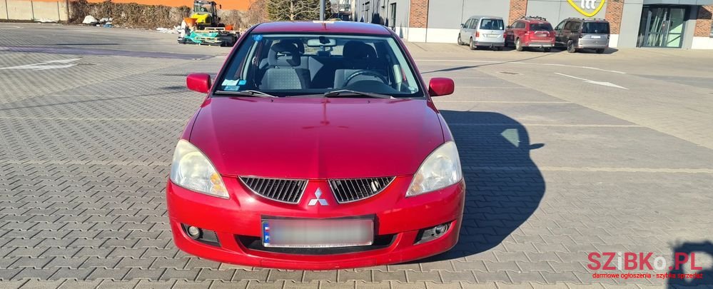 2005' Mitsubishi Lancer photo #2