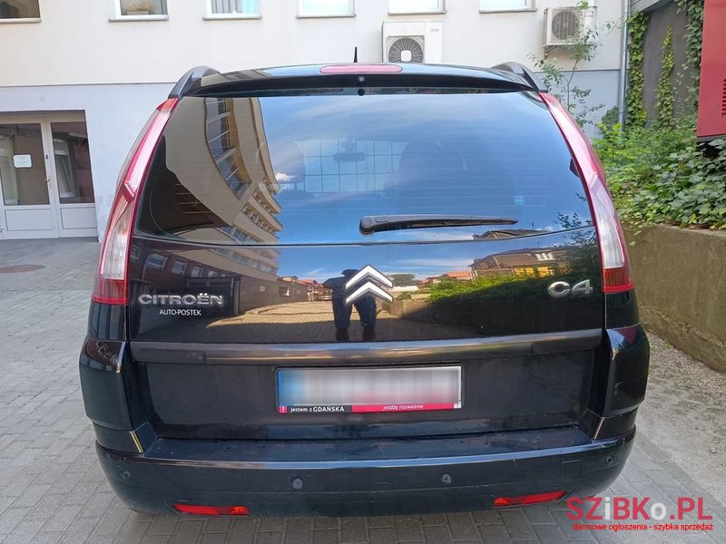 2010' Citroen C4 Grand Picasso photo #6