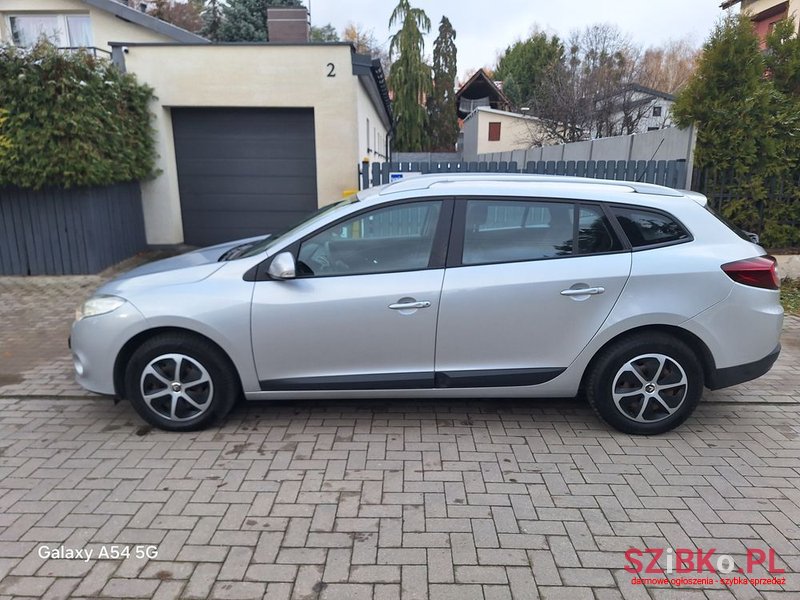 2010' Renault Megane photo #6