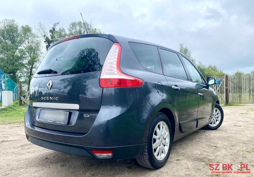 2009' Renault Grand Scenic photo #2