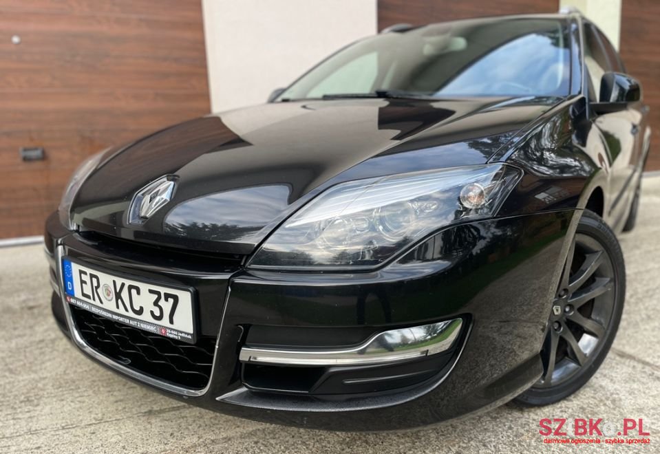 2014' Renault Laguna photo #4