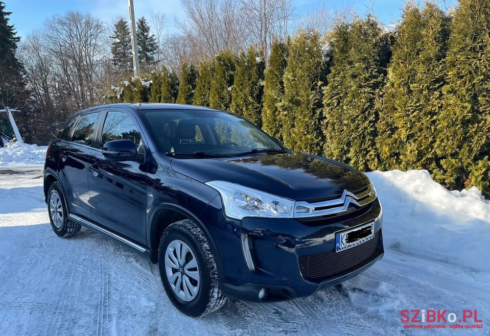 2015' Citroen C4 Aircross photo #1