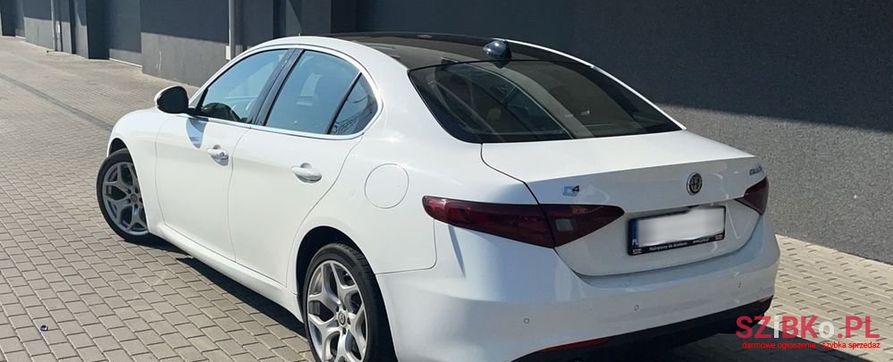 2021' Alfa Romeo Giulia photo #5