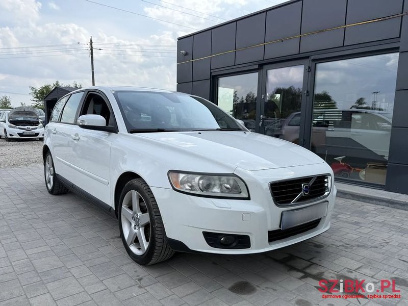 2009' Volvo V50 2.0 photo #1
