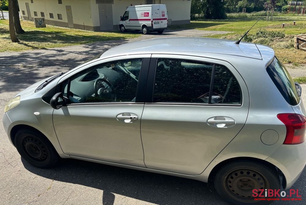 2006' Toyota Yaris 1.3 photo #6