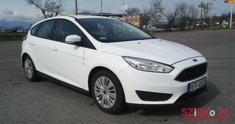 2015' Ford Focus photo #1