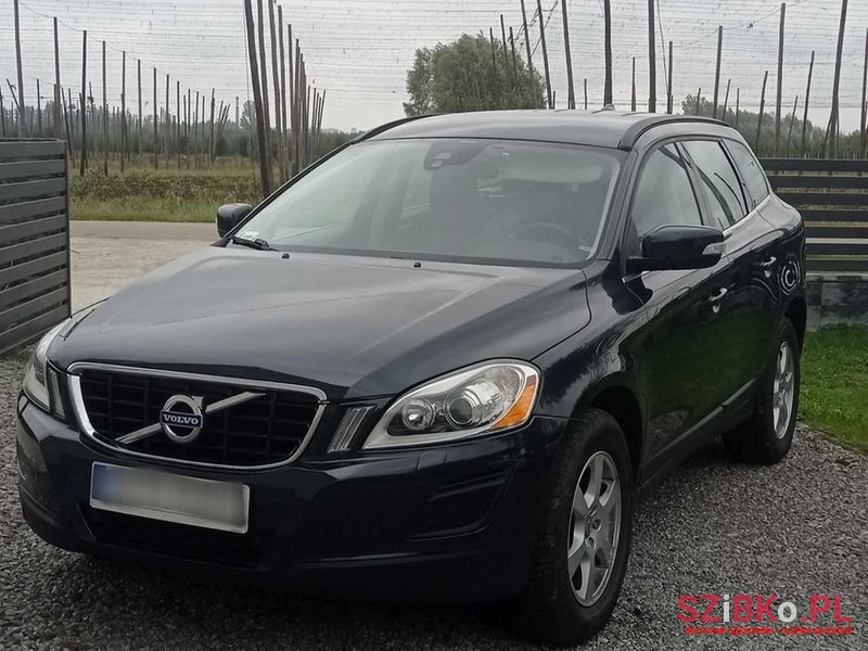 2012' Volvo Xc 60 D4 Momentum photo #3