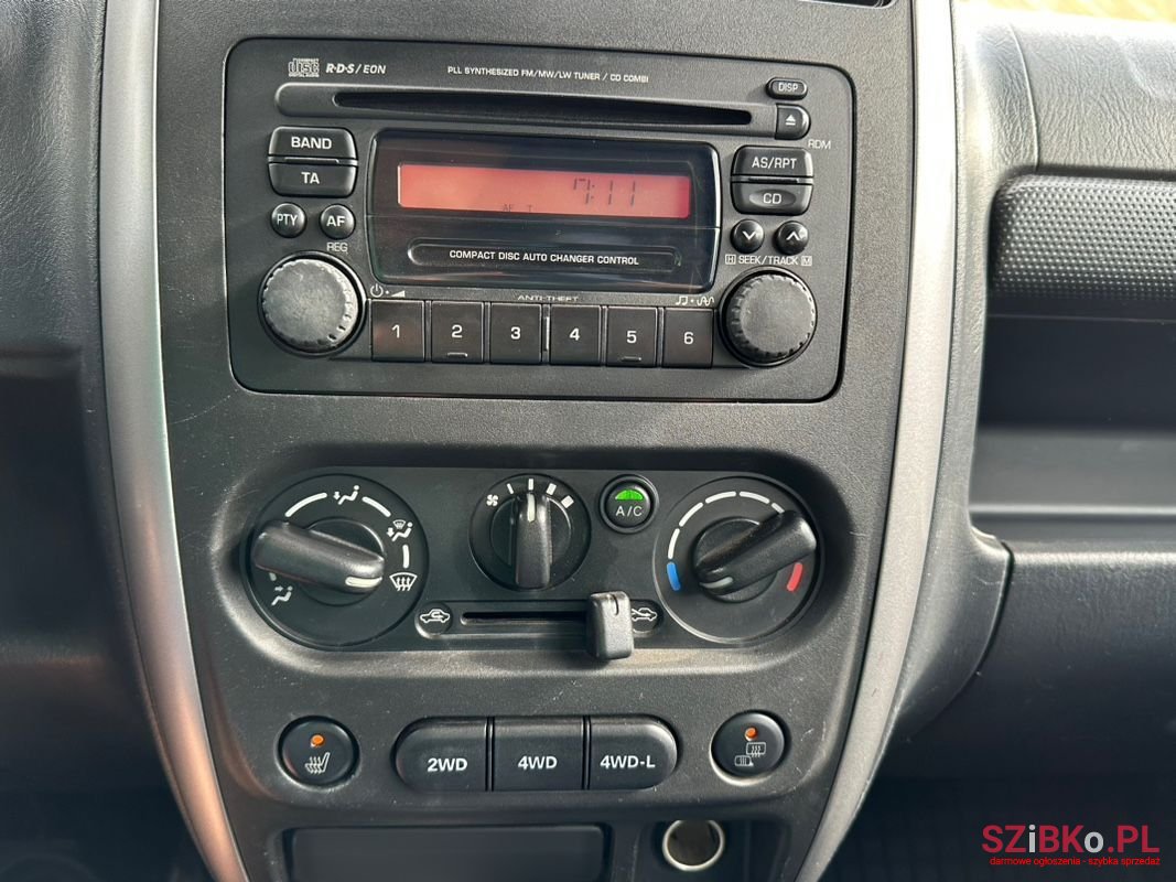 2007' Suzuki Jimny photo #6