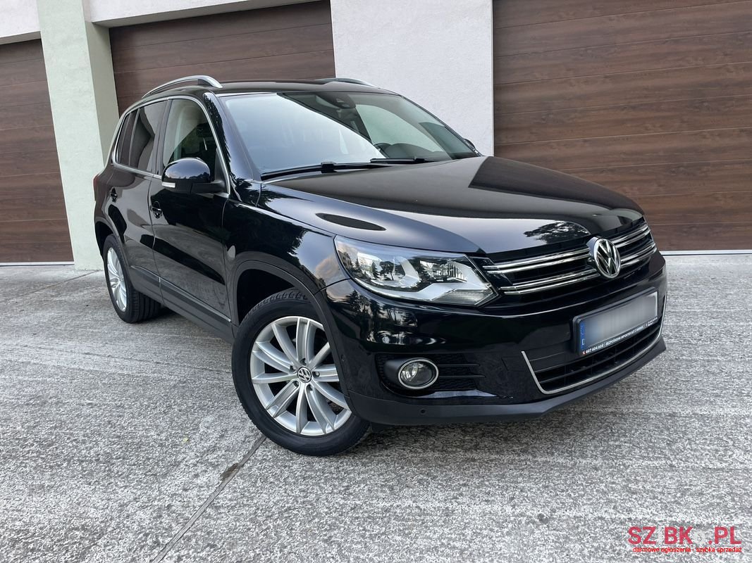 2014' Volkswagen Tiguan photo #2
