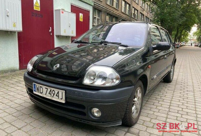 2000' Renault Clio photo #4