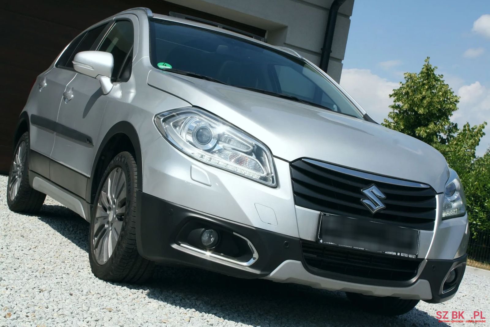 2014' Suzuki SX4 S-Cross photo #2