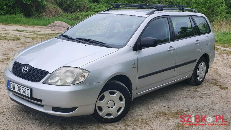 2003' Toyota Corolla photo #1