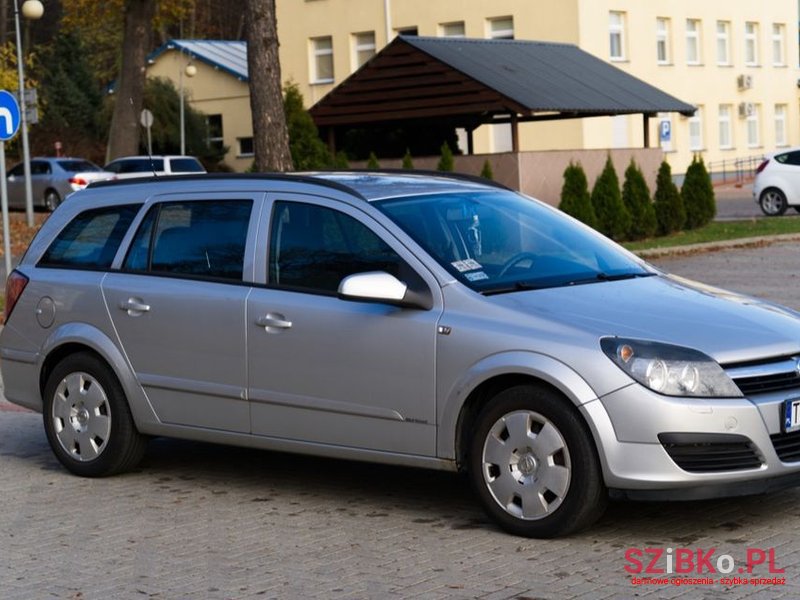 2006' Opel Astra photo #5