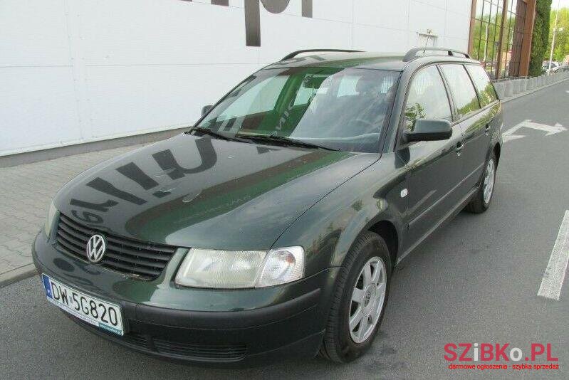 1998' Volkswagen Passat photo #1