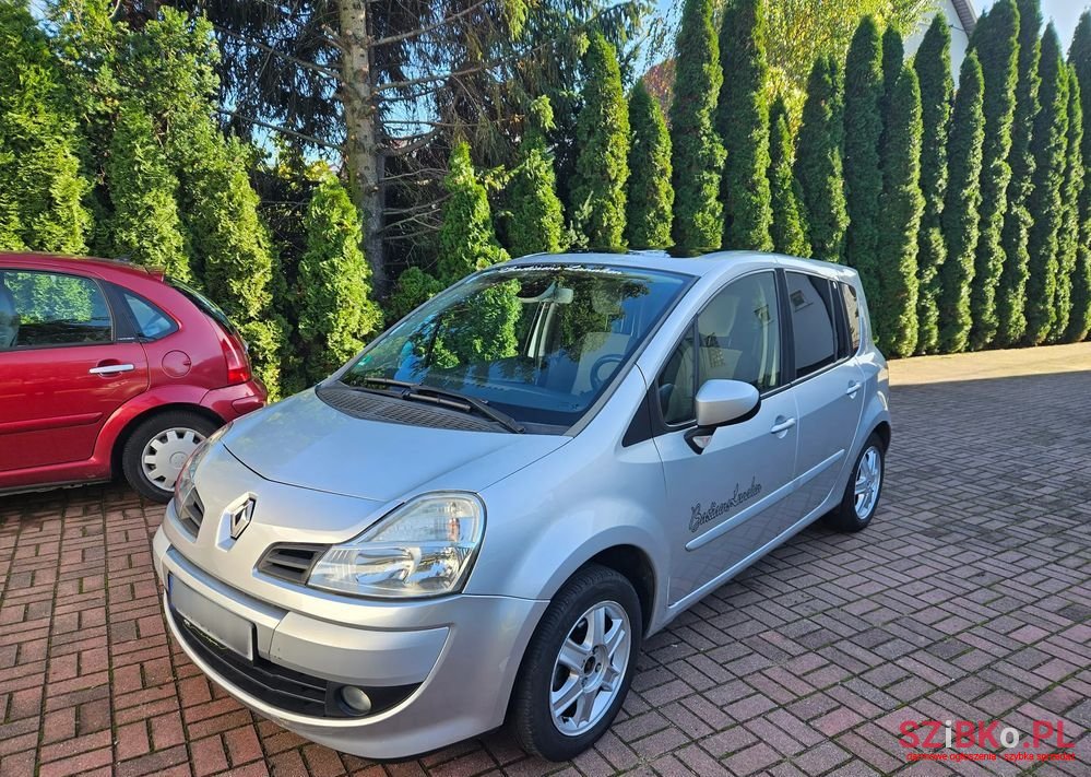 2008' Renault Modus photo #1