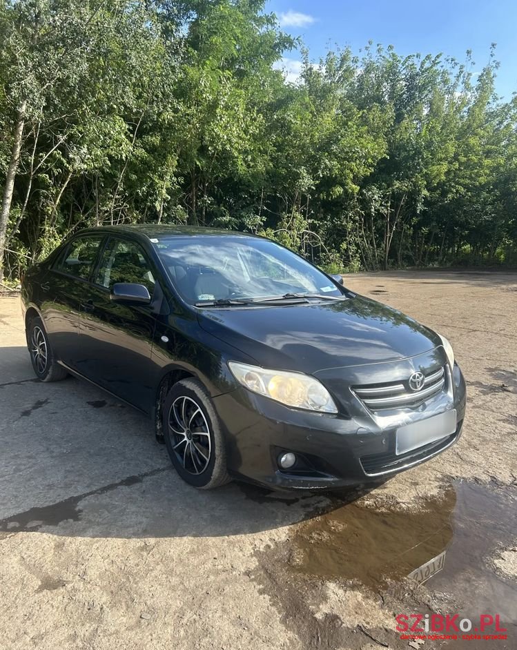 2008' Toyota Corolla photo #1