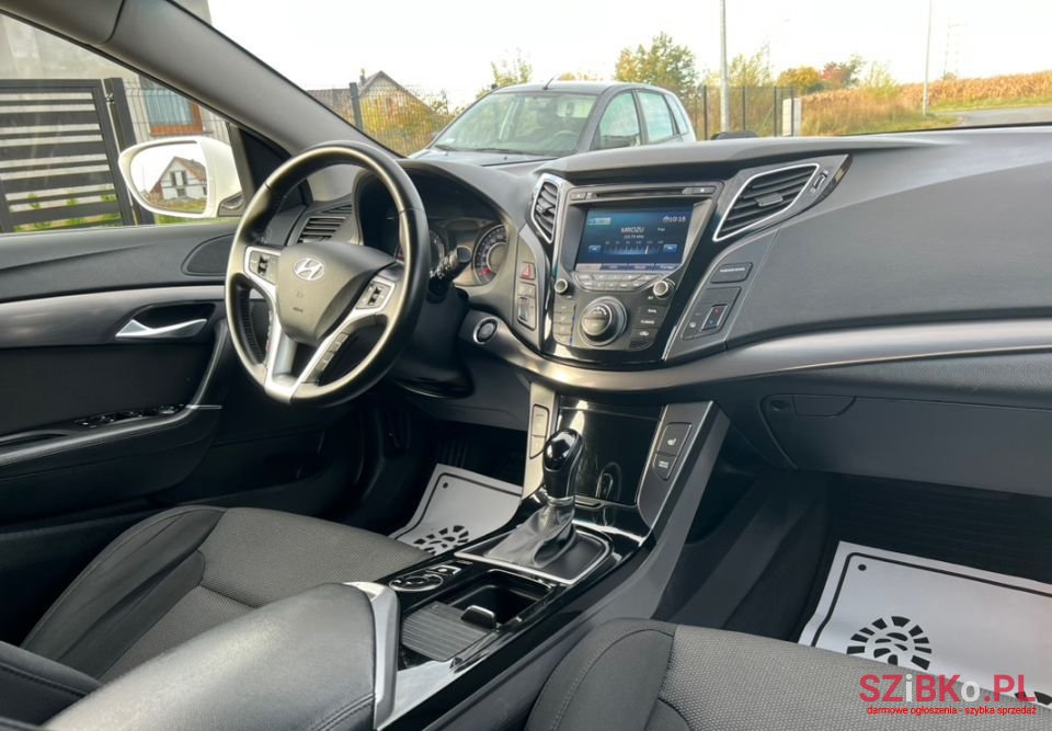 2015' Hyundai i40 photo #5