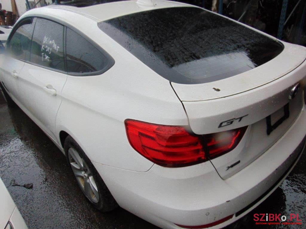 2013' BMW 3 Series GT photo #6