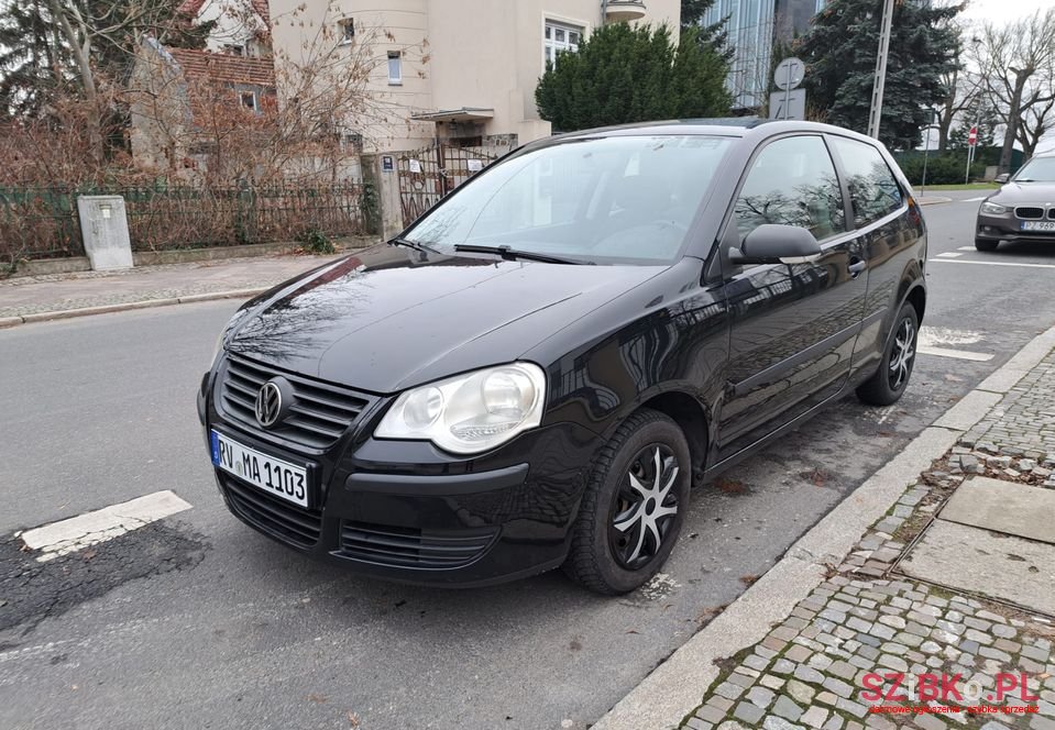 2006' Volkswagen Polo photo #1