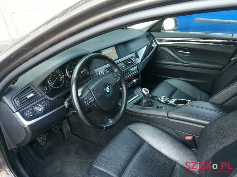 2011' BMW Seria 5 photo #4