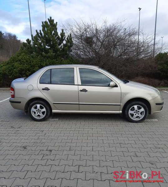 2005' Skoda Fabia photo #2