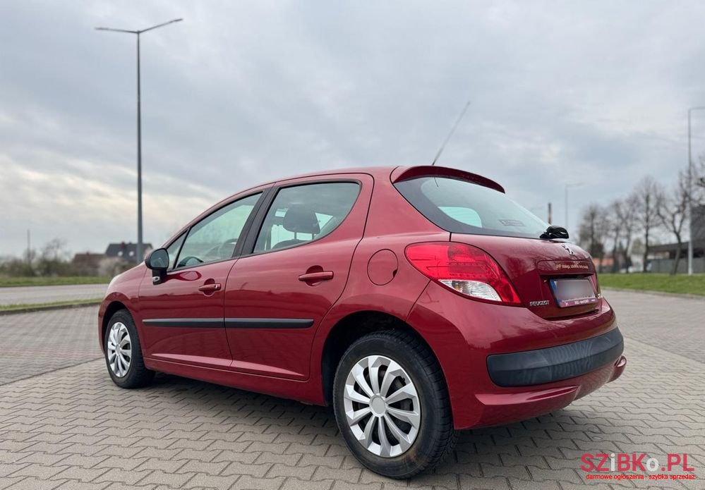 2011' Peugeot 207 1.4 Access photo #3