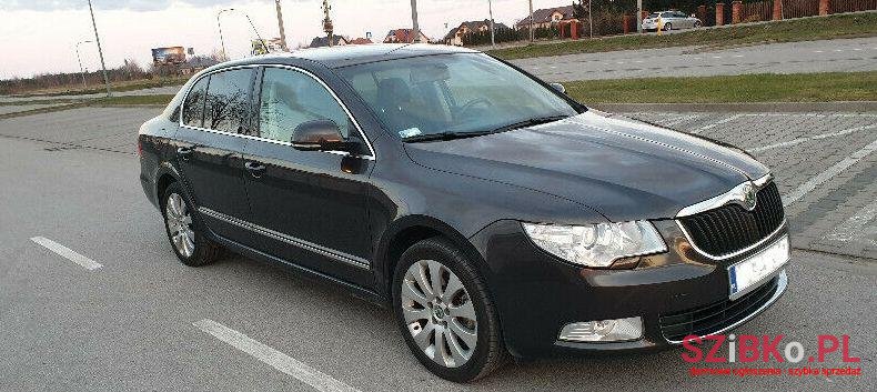2009' Skoda Superb photo #1