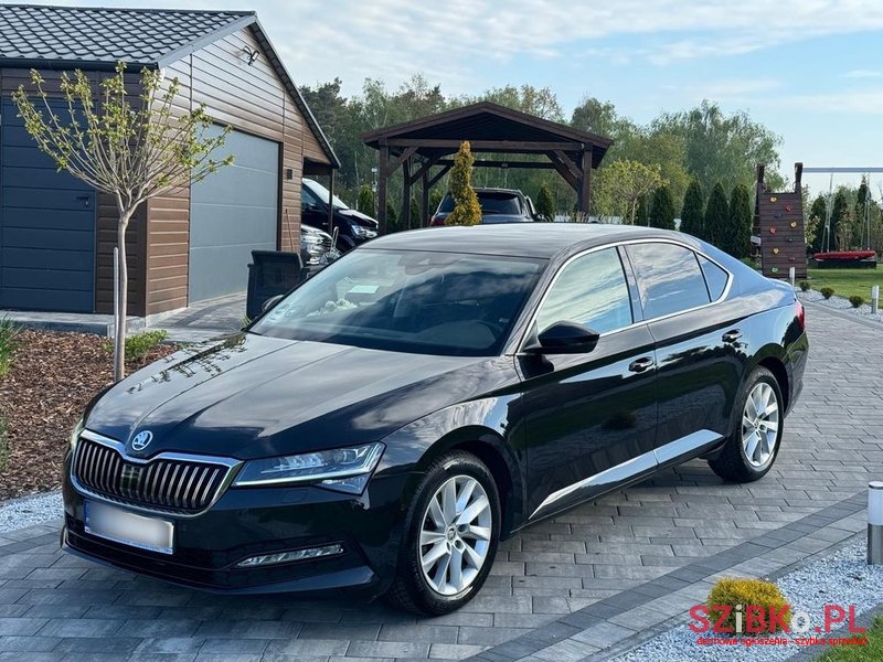 2020' Skoda Superb 2.0 Tdi Scr Ambition Dsg photo #1