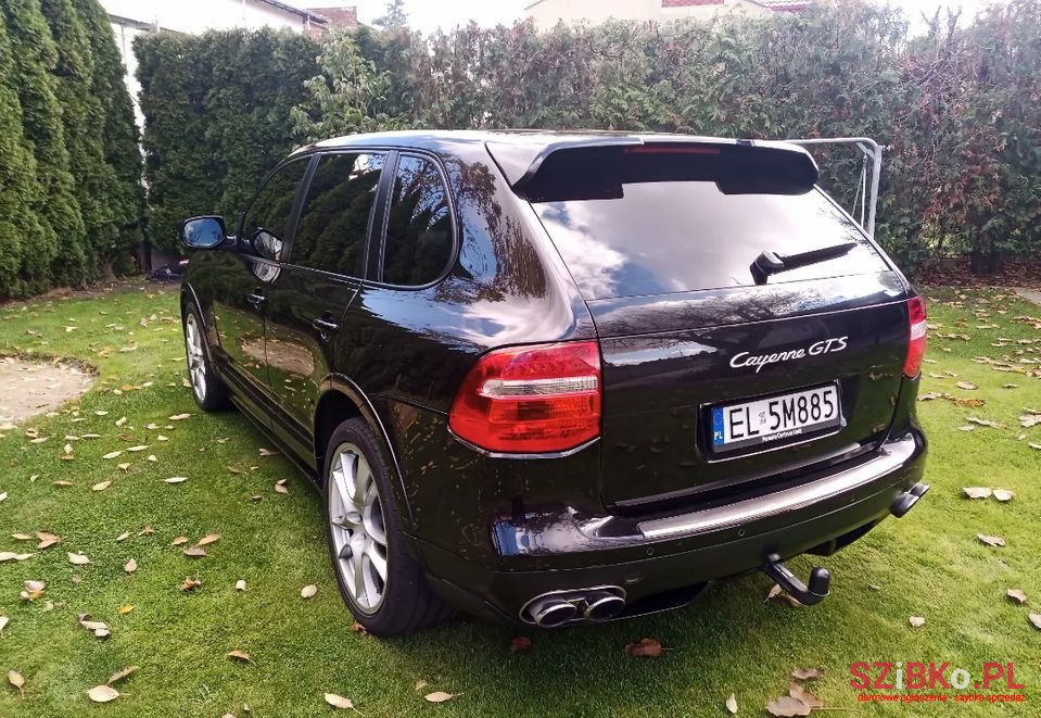 2008' Porsche Cayenne photo #5