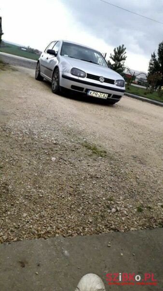 2000' Volkswagen Golf photo #5