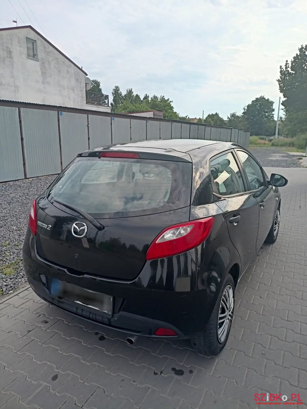 2008' Mazda 2 photo #3