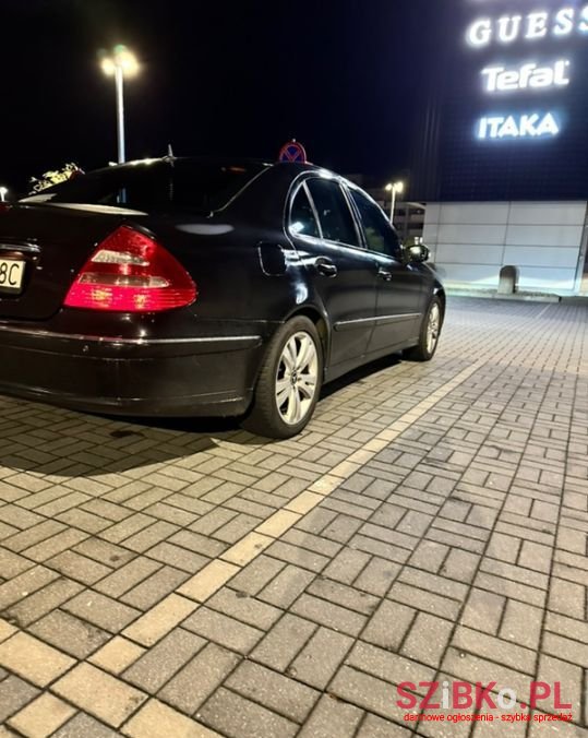 2003' Mercedes-Benz Klasa E photo #5